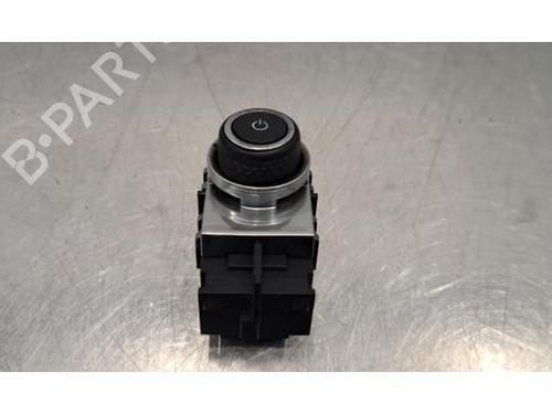 electronic-module-land-rover-defender-station-wagon-l663-2019-40517629 main image