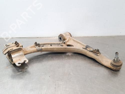 Used Right front suspension arm MERCEDES-BENZ CLA Coupe (C117) CLA 180 (117.342) (122 hp) 11108496