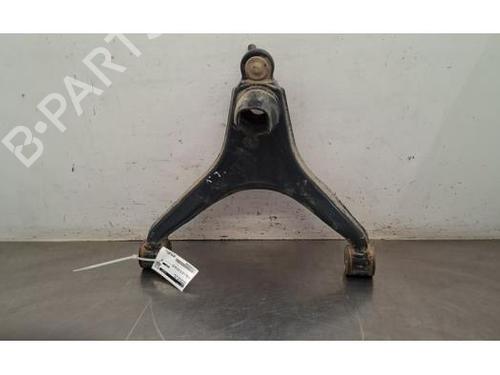 Braço suspensão frente esquerdo Braço suspensão frente esquerdo 37686488 37686488
