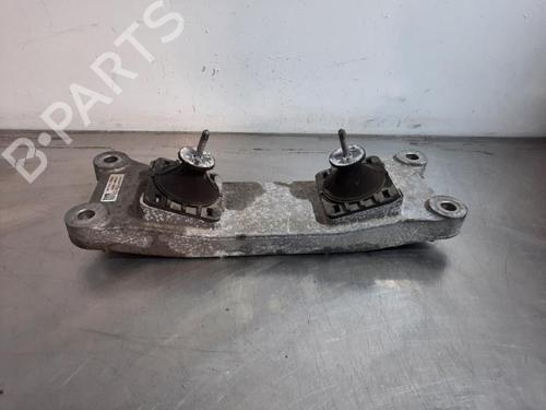 Used Gearbox mount Gearbox mount ALFA ROMEO GIULIA (952_) 2.2 D (952AGA250, 952AGM250, 952ASM2, 952ASA2) (136 hp) 33248060 33248060