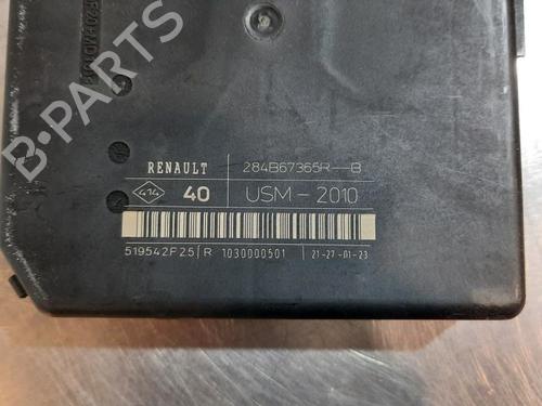 Fuse box NISSAN INTERSTAR Van (X62B) dCi 180 | BP24918991E1 