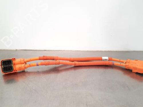 Cable BMW X2 (F39) xDrive 25 e Plug-in-Hybrid 6824119