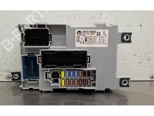 Used Fuse box Fuse box FIAT 500 (312_) 1.0 Mild Hybrid (312.AYD1B) (69 hp) 39754675 39754675