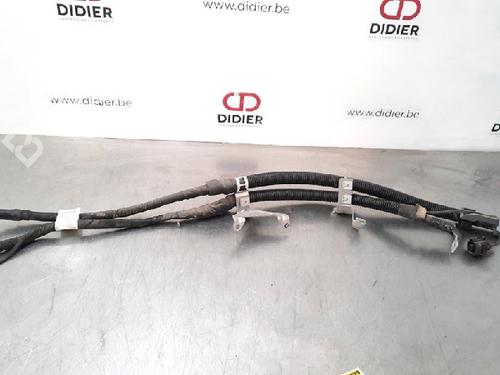 Cable MERCEDES-BENZ C-CLASS (W205) C 180 BlueTEC / d (205.036) A2055402926