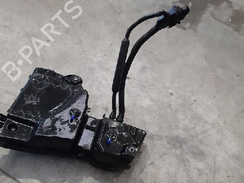 Used AdBlue tank VW TIGUAN (AD1, AX1) 2.0 TDI 4motion (190 hp) 10879834
