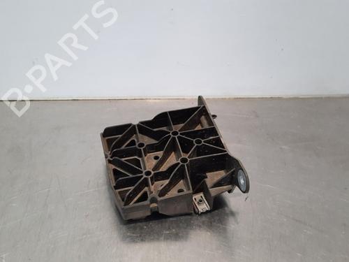 Used Support SMART FORFOUR Hatchback (453) electric drive (453.091) (82 hp) 15026461