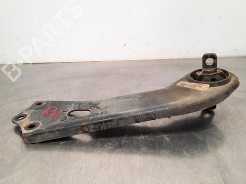 Used Right rear suspension arm HYUNDAI TUCSON (TL, TLE) 1.7 CRDi (116 hp) 17113978