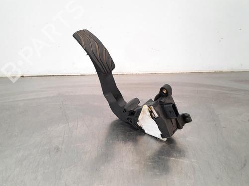 Used Pedal RENAULT MEGANE IV Grandtour (K9A/M/N_) 1.6 dCi 130 (130 hp) 10812816