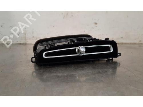 Used Air vent VOLVO XC40 (536) T2 (129 hp) 24650234