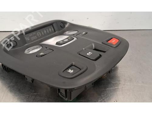 Plafonnier PEUGEOT 308 II (LB_, LP_, LW_, LH_, L3_) 1.5 BlueHDi 130 (131 hp) 31366219