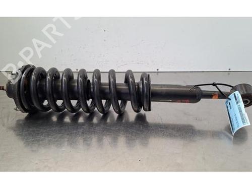Used Right front shock absorber Right front shock absorber TOYOTA HILUX VIII Pickup (_N1_) 2.8 TD 4WD (GUN126) (204 hp) 34117997 34117997