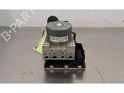 Used ABS pump VW TIGUAN (AD1, AX1) 1.5 TSI (150 hp) 29393186