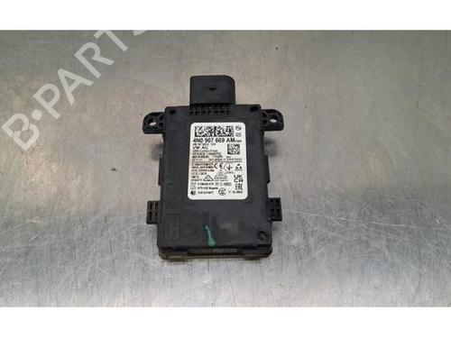 Used Electronic module Electronic module AUDI A6 C8 Avant (4A5) 35 TDI Mild Hybrid (163 hp) 33297355 33297355