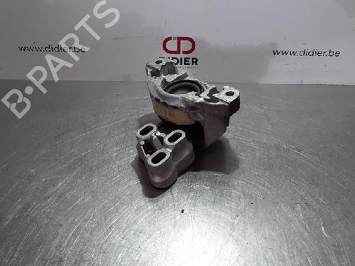 Engine mount MERCEDES-BENZ GLA-CLASS (X156) GLA 180 (156.942) | BP10884212M89 