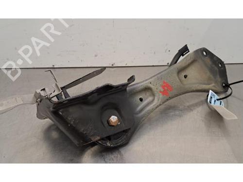 right-rear-suspension-arm-mercedes-benz-a-class-w177-2018-34254724 main image
