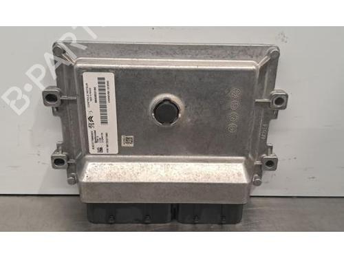 Used Engine control unit (ECU) OPEL CORSA F (P2JO) 1.2 (68) (75 hp) 31371919