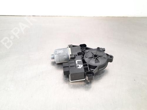 Used Electronic module VW TOURAN (5T1) 1.6 TDI (115 hp) 15027734