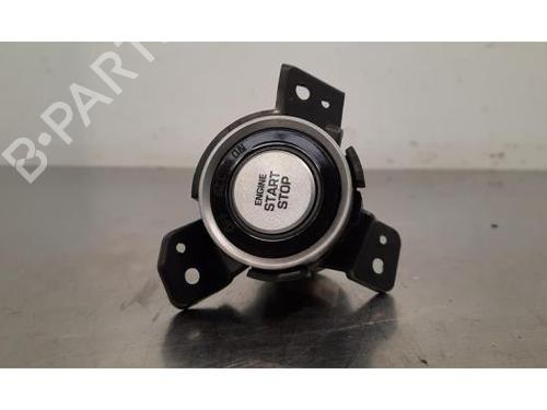 Used Switch HYUNDAI TUCSON (TL, TLE) 1.6 CRDi All-wheel Drive (136 hp) 23623203