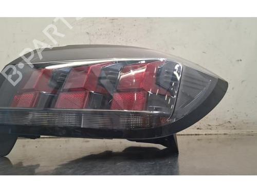 Used Right taillight Right taillight 38322098 38322098