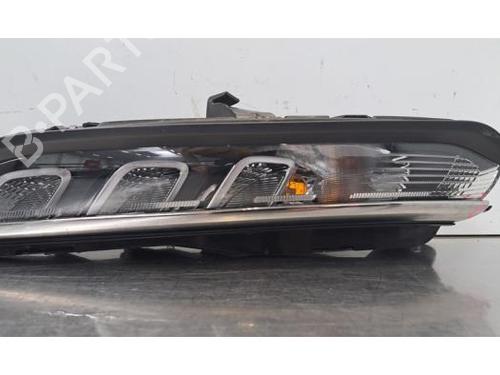 Used Left daytime light Left daytime light 39540589 39540589
