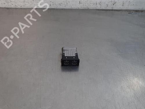 Used Electronic module Electronic module BMW 1 (F40) 118 d (150 hp) 40050116 40050116