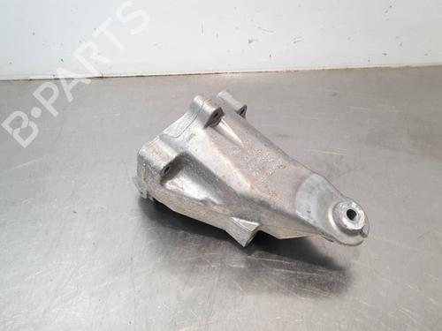 Used Engine mount MERCEDES-BENZ C-CLASS (W205) C 220 BlueTEC / d (205.003) (163 hp) 16453721