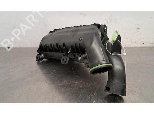 Used Air filter box PEUGEOT 308 III (FB_, FH_, FP_, F3_, FM_) Hybrid 136 (FPHPYC) (136 hp) 24870885