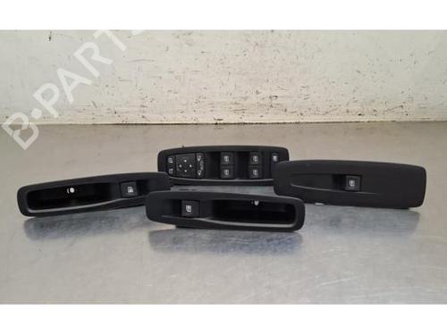 Used Switch Switch RENAULT MEGANE IV Grandtour (K9A/M/N_) 1.5 Blue dCi 115 (K9A6) (116 hp) 40240581 40240581
