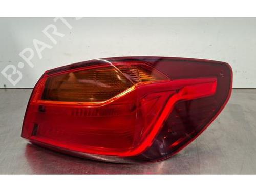 Used Right taillight BMW 1 (F40) 118 i (140 hp) 32398716