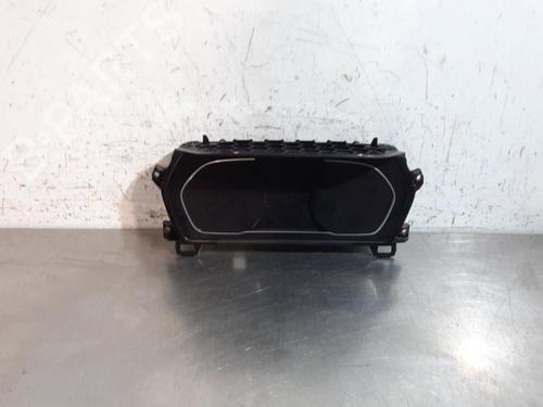 Used Instrument cluster BMW 1 (F40) 116 d (116 hp) 30310556