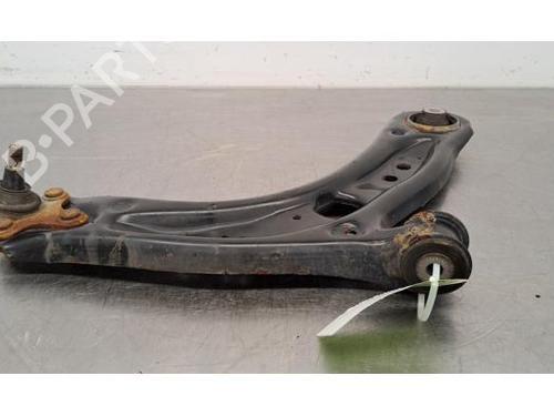 Used Right front suspension arm AUDI A3 Sportback (8VA, 8VF) 1.0 TFSI (115 hp) 25586112