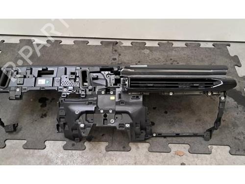 dashboard-renault-rafale-coupe-dgm_-2023-40483670 main image