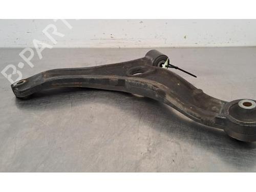 Used Right front suspension arm RENAULT MASTER III Van (FV) 2.3 dCi 135 FWD (FV0N, FV08, FV06, FV00, FV1S) (136 hp) 29045403