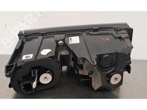 Left taillight PEUGEOT 308 III (FB_, FH_, FP_, F3_, FM_) PureTech 130 (FPHNSL, FPHNST) | BP30053945C34