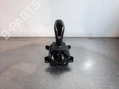 Used Gear lever Gear lever ALFA ROMEO GIULIA (952_) 2.2 D (952AGA250, 952AGM250, 952ASM2, 952ASA2) (136 hp) 33277728 33277728