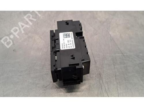 Switch AUDI Q4 E-TRON Sportback (F4N) 45 quattro | BP26610182I30 