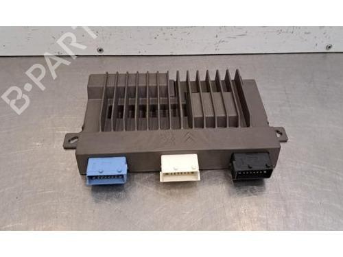 Módulo eletrónico Módulo eletrónico PEUGEOT 3008 II SUV (MC_, MR_, MJ_, M4_) Hybrid4 (M45GBU) (299 hp) 34433714 34433714