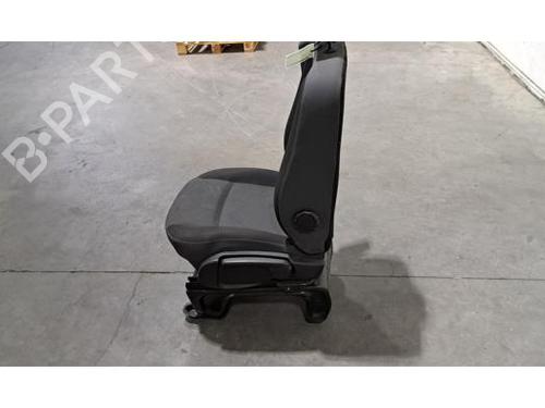 Left front seat RENAULT MASTER III Van (FV) 2.3 dCi 135 FWD (FV0N, FV08, FV06, FV00, FV1S) | BP29872115C15
