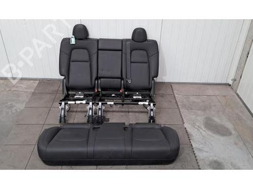 Used Rear seat (2nd row) Rear seat (2nd row) TESLA MODEL Y (5YJY) Long Range Rear-Wheel Drive (351 hp) 34200470 34200470