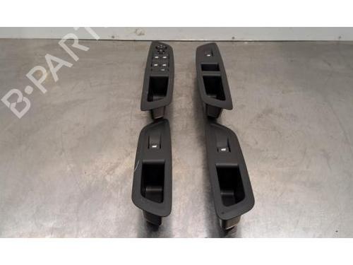 Used Switch CITROËN C4 III (BA_, BB_, BC_) ë-C4 (BCZKWC) (156 hp) 30766646