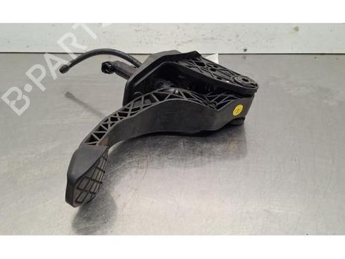 Used Clutch pedal Clutch pedal AUDI A1 Sportback (8XA, 8XF) 1.4 TDI (90 hp) 36309909 36309909