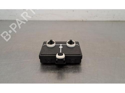 Elektronisk modul PEUGEOT 308 III (FB_, FH_, FP_, F3_, FM_) e-308 (FMZKWZ) (156 hp) 28012381