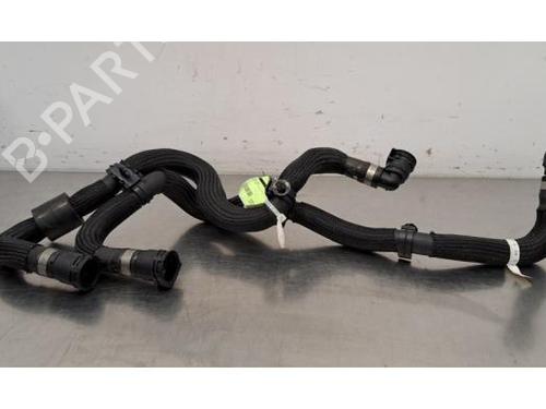 Used Pipe PEUGEOT 308 III (FB_, FH_, FP_, F3_, FM_) e-308 (FMZKWZ) (156 hp) 29343652