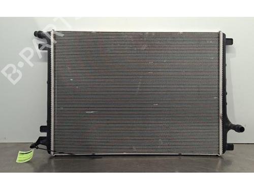 Used Water radiator MERCEDES-BENZ C-CLASS T-MODEL (S206) C 300 e (206.254) (313 hp) 31324082