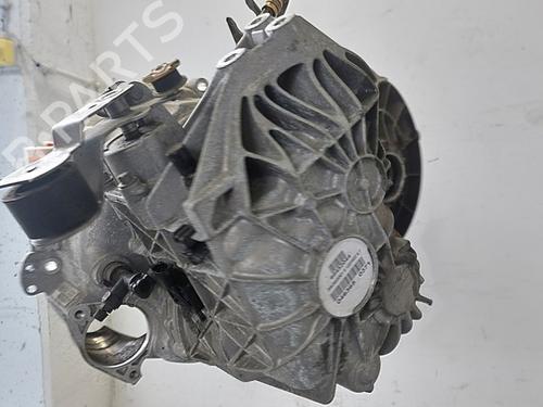 Gearbox MERCEDES-BENZ GLA-CLASS (X156) GLA 180 (156.942) | BP15042063M3 