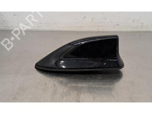 Used Antenna/Base TOYOTA YARIS CROSS (MXP_) 1.5 (MXPB10) (125 hp) 30714292