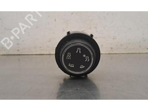 kombi-kontakt-stilkkontakt-citroen-berlingo-box-bodympv-k9-2018-36145760 main image