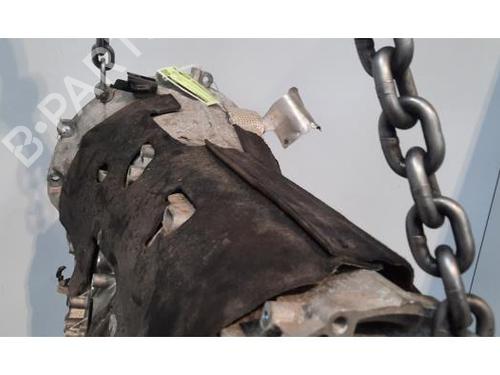 Gearbox LAND ROVER RANGE ROVER SPORT II (L494) 3.0 SDV6 4x4 | BP23642495M3