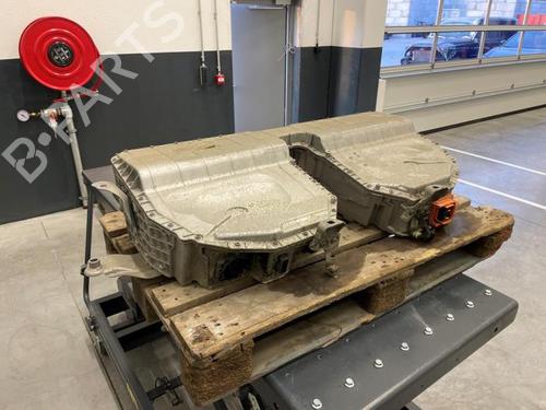 Used Battery Battery BMW 5 Touring (G31) 520 E PLUG-IN-HYBRID (204 hp) 34105158 34105158