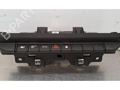 Used Warning switch RENAULT TRAFIC III Van (FG_) 2.0 dCi 130 (FGMY) (131 hp) 30331757